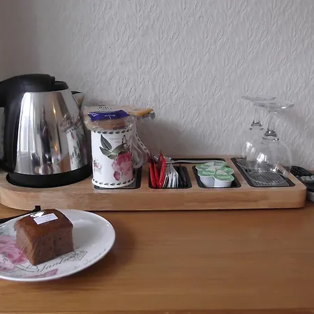 The Bay House View - Adults Only 보우네스온윈더미어