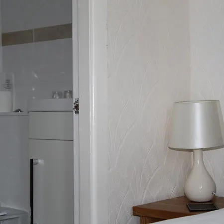 The Bay House View - Adults Only B&B 보우네스온윈더미어