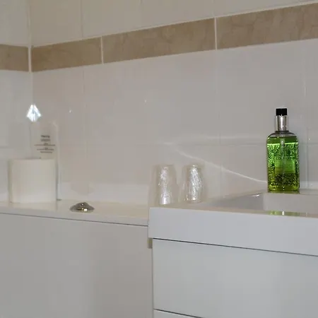 The Bay House View - Adults Only B&B