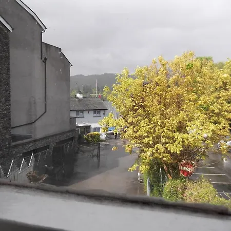 The Bay House View - Adults Only 보우네스온윈더미어