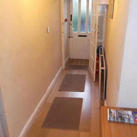 The Bay House View - Adults Only B&B