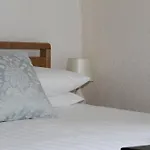 The Bay House View - Adults Only Bed & Breakfast
